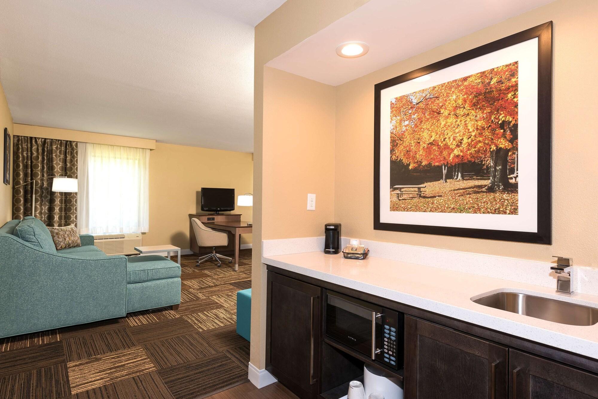 Hampton Inn & Suites Mansfield South @ I 71 Buitenkant foto