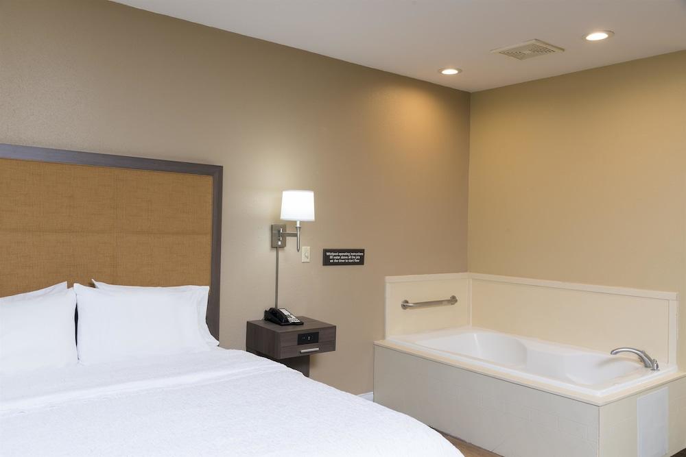 Hampton Inn & Suites Mansfield South @ I 71 Buitenkant foto