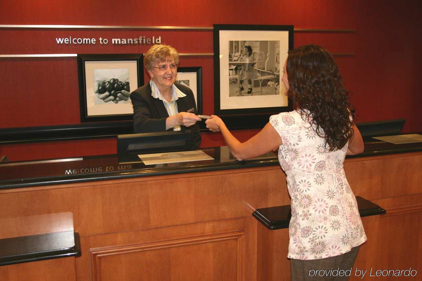 Hampton Inn & Suites Mansfield South @ I 71 Interieur foto